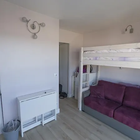 Residential Studio Western Apartment *