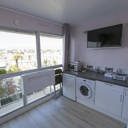 Residential Studio Western * Antibes