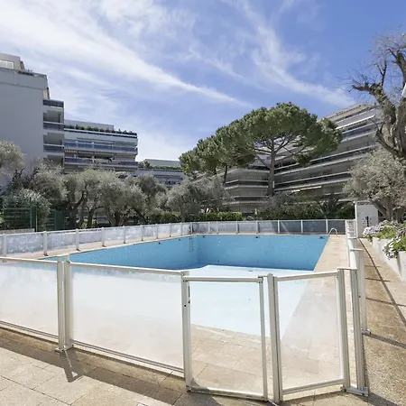 Appartement Residential Studio Western *